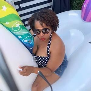 Meet your Posher, Janean